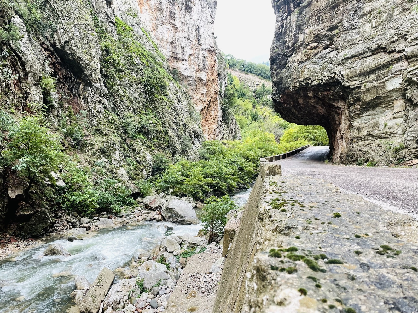 ΚΑΡΠΕΝΗΣΙ - ΚΟΡΥΣΧΑΔΕΣ - ΠΡΟΥΣΟΣ - ΜΕΓ. ΧΩΡΙΟ