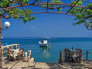 ΜΟΝΗ ΠΑΜΜΕΓΙΣΤΩΝ ΤΑΞΙΑΡΧΩΝ - ΠΑΡΑΛΙΑ ΝΕΑΣ ΕΠΙΔΑΥΡΟΥ - ΙΣΘΜΙΑ