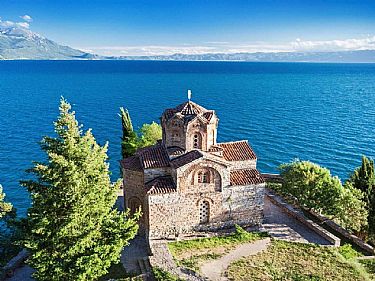 ΣΤΗ ΛΙΜΝΗ ΤΗΣ ΟΧΡΙΔΑΣ